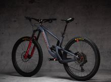 DYEDbro ochranná folie Anthony Napo MTB Signature Series Black mat (2)