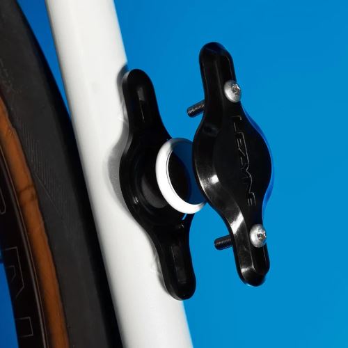 Lezyne Držák na Apple AirTag Matrix Bike Tagger - Black