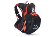 USWE cyklistický batoh Epic 8 black/red (3)